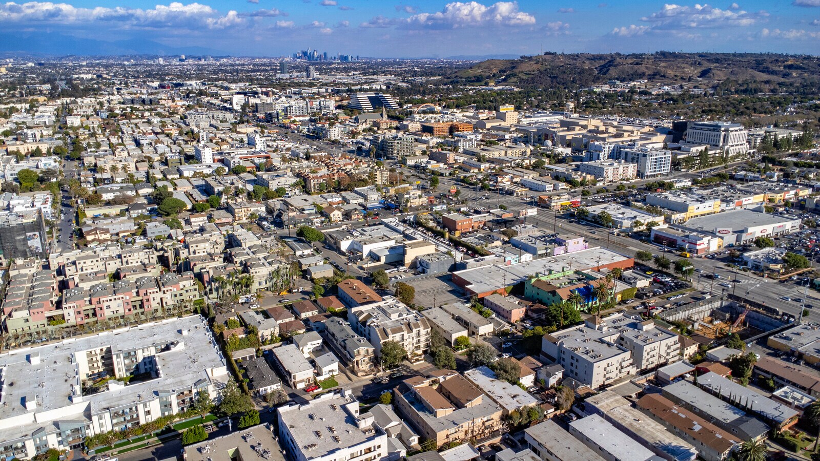 3724 Glendon Ave, Los Angeles 90034 UK