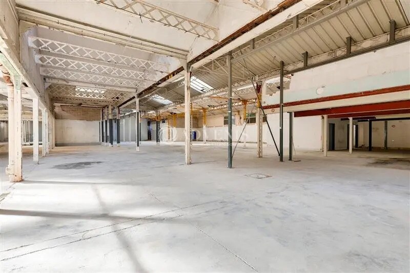 Light Industrial in Malakoff to rent - Interior Photo - Image 3 of 8