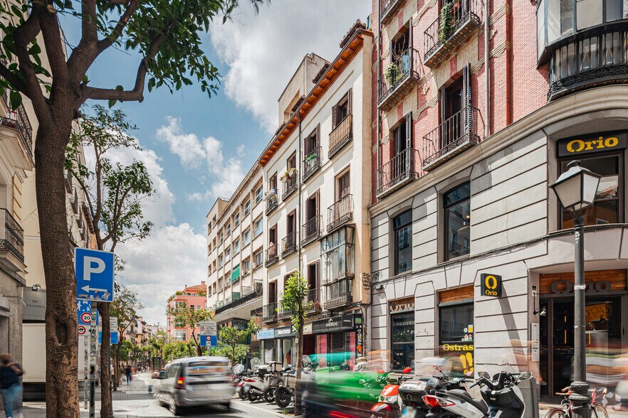 in Madrid, Madrid for sale - Building Photo - Image 1 of 1