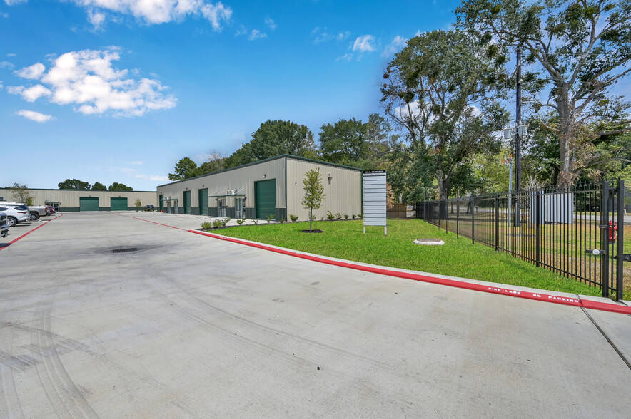 503 Hufsmith, Tomball, TX for rent - Building Photo - Image 3 of 21