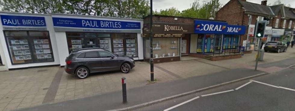 5A-7 Flixton Rd, Manchester for sale - Building Photo - Image 1 of 1