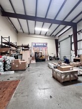 4260 Industrial Center Ln NW, Acworth, GA for rent Interior Photo- Image 1 of 5