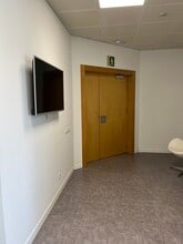 Avenida Can Fatjó dels Aurons, Sant Cugat del Vallès, Barcelona to rent Interior Photo- Image 1 of 8