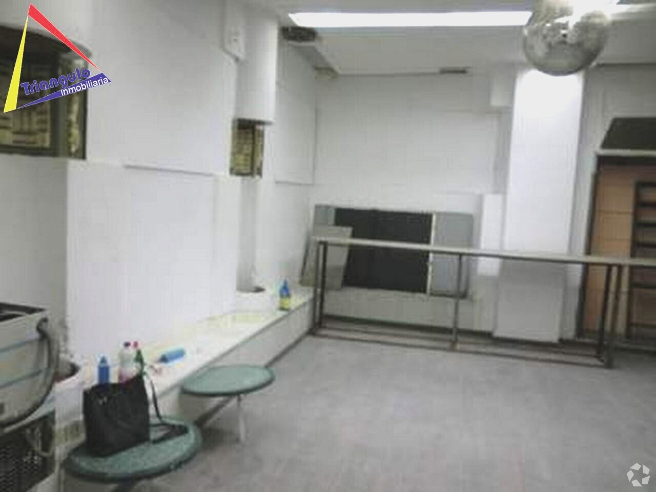 Retail in Segovia, Segovia to rent Interior Photo- Image 1 of 1