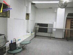 Retail in Segovia, Segovia to rent Interior Photo- Image 1 of 1