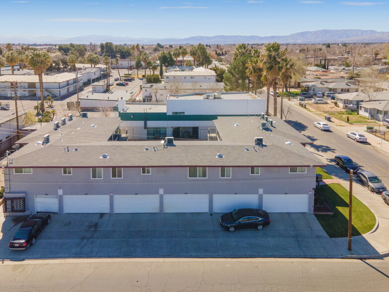 44254 Beech Ave, Lancaster, CA for sale - Building Photo - Image 1 of 1