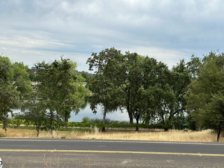 3053 Cambridge Rd, Cameron Park, CA for sale - Building Photo - Image 2 of 21