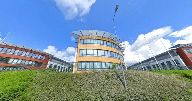 Location Bureaux 4 434 m²