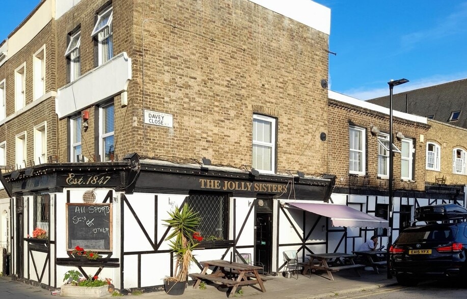 95 Bride St, London for sale - Primary Photo - Image 1 of 1