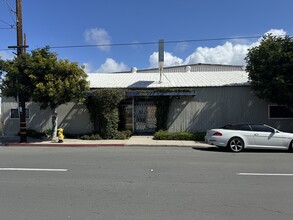 3280 Kurtz St, San Diego, CA for rent Building Photo- Image 2 of 13