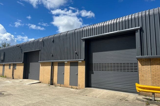 Blackworth Industrial Estate, Highworth to rent Building Photo- Image 1 of 3