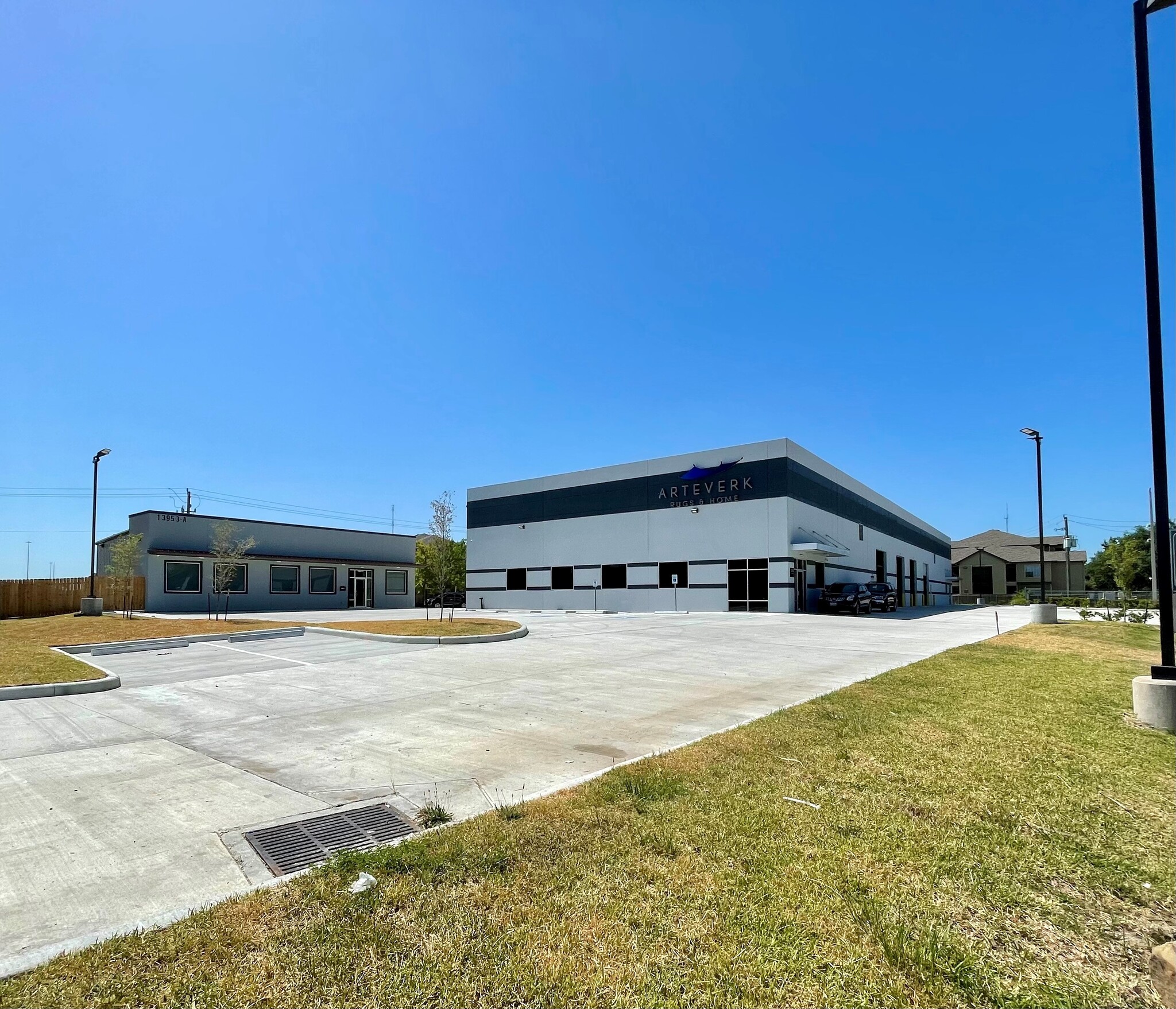 8065 S Sam Houston Pky W, Houston, TX for rent Building Photo- Image 1 of 2