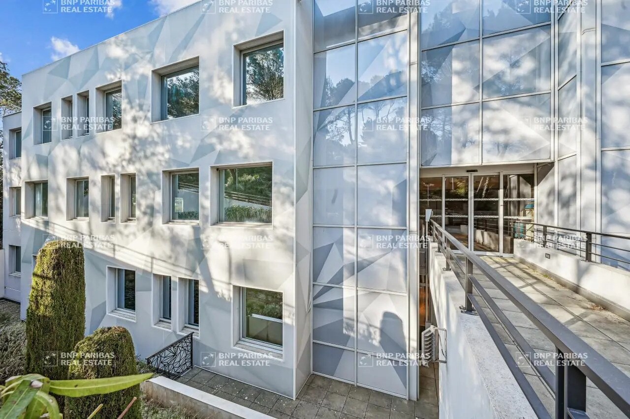 Office in Biot for sale Building Photo- Image 1 of 19