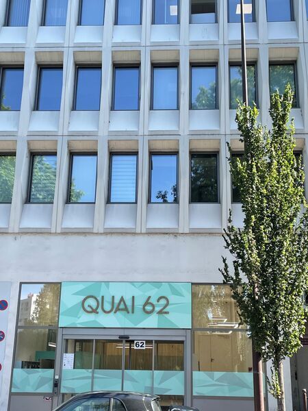 Office in Charenton-le-Pont to rent Building Photo- Image 1 of 33