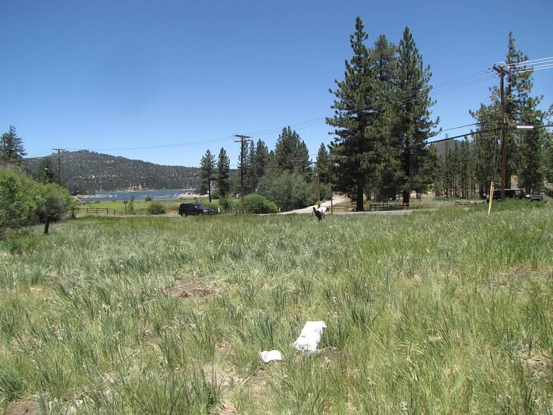 Hwy 18 Hwy, Big Bear Lake, CA for sale - Building Photo - Image 3 of 3