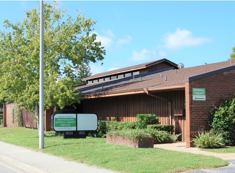 1800-1810 S Tuttle Ave, Sarasota, FL for rent - Primary Photo - Image 1 of 5