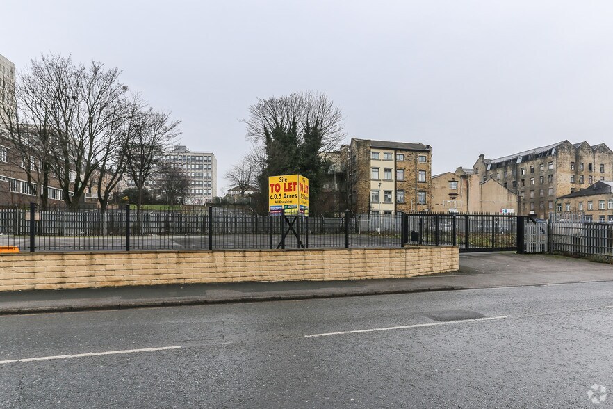 Thornton Rd, Bradford for sale - Primary Photo - Image 1 of 1