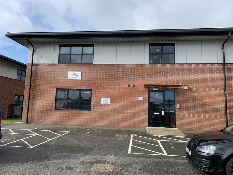 Archers Way, Shrewsbury for sale - Primary Photo - Image 1 of 1