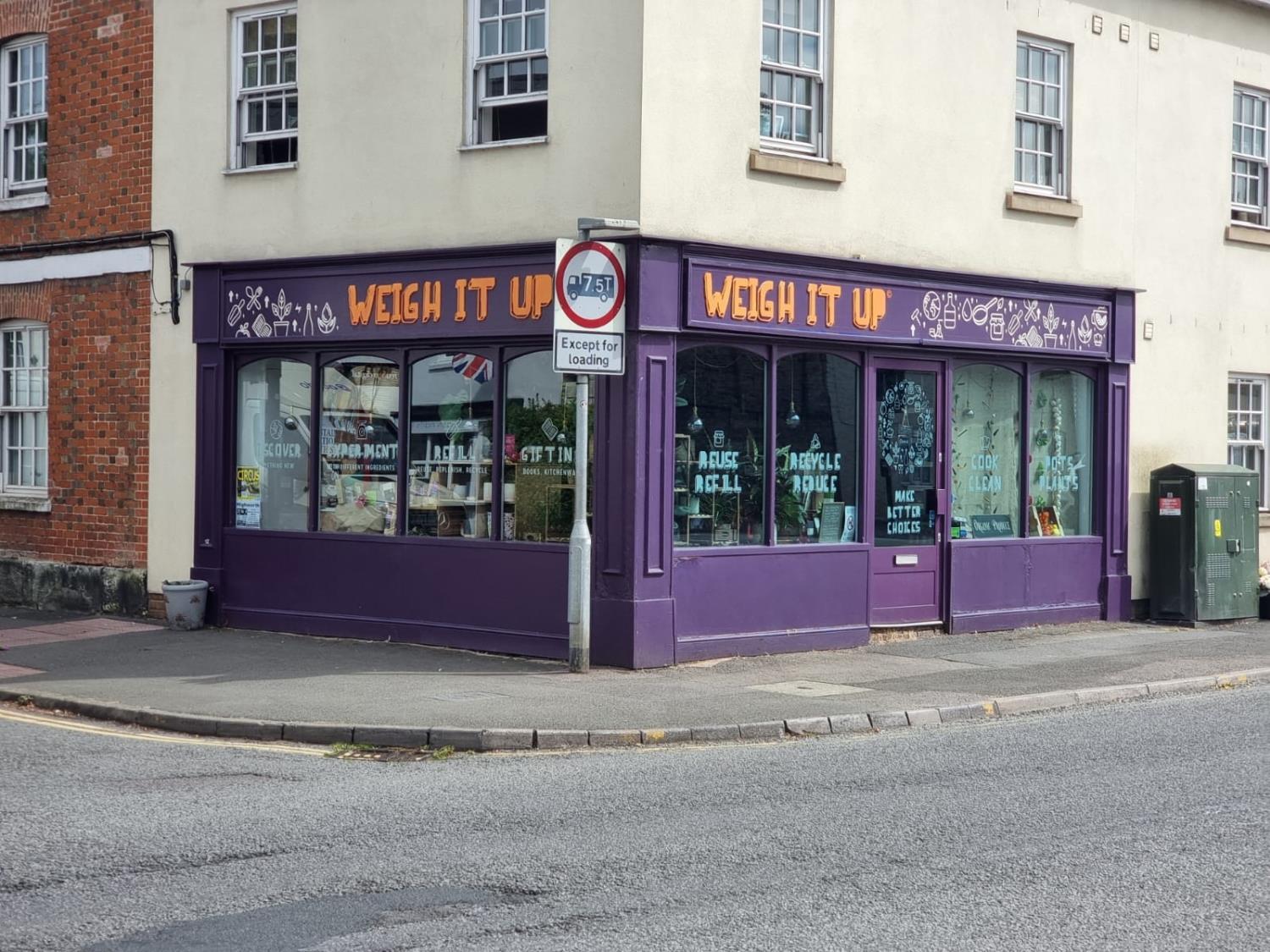 1 Swindon St, Highworth for sale Primary Photo- Image 1 of 1