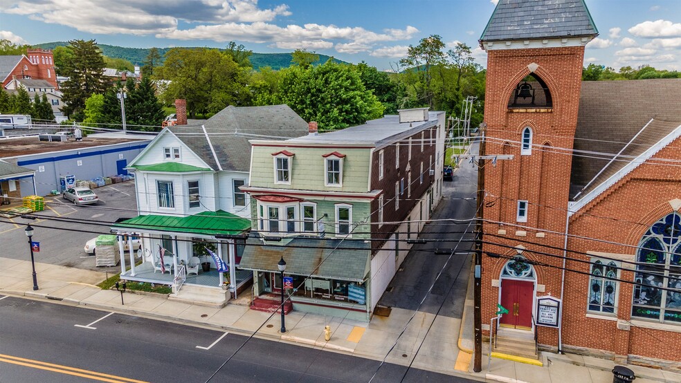 21 E Main St, Thurmont, MD for sale - Building Photo - Image 1 of 1