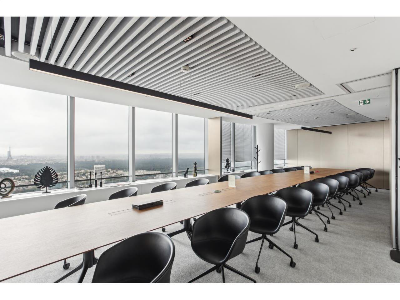 20 Place De La Défense, Puteaux to rent Interior Photo- Image 1 of 29