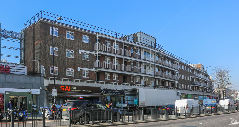 Finchley Rd, London for rent - Primary Photo - Image 1 of 4