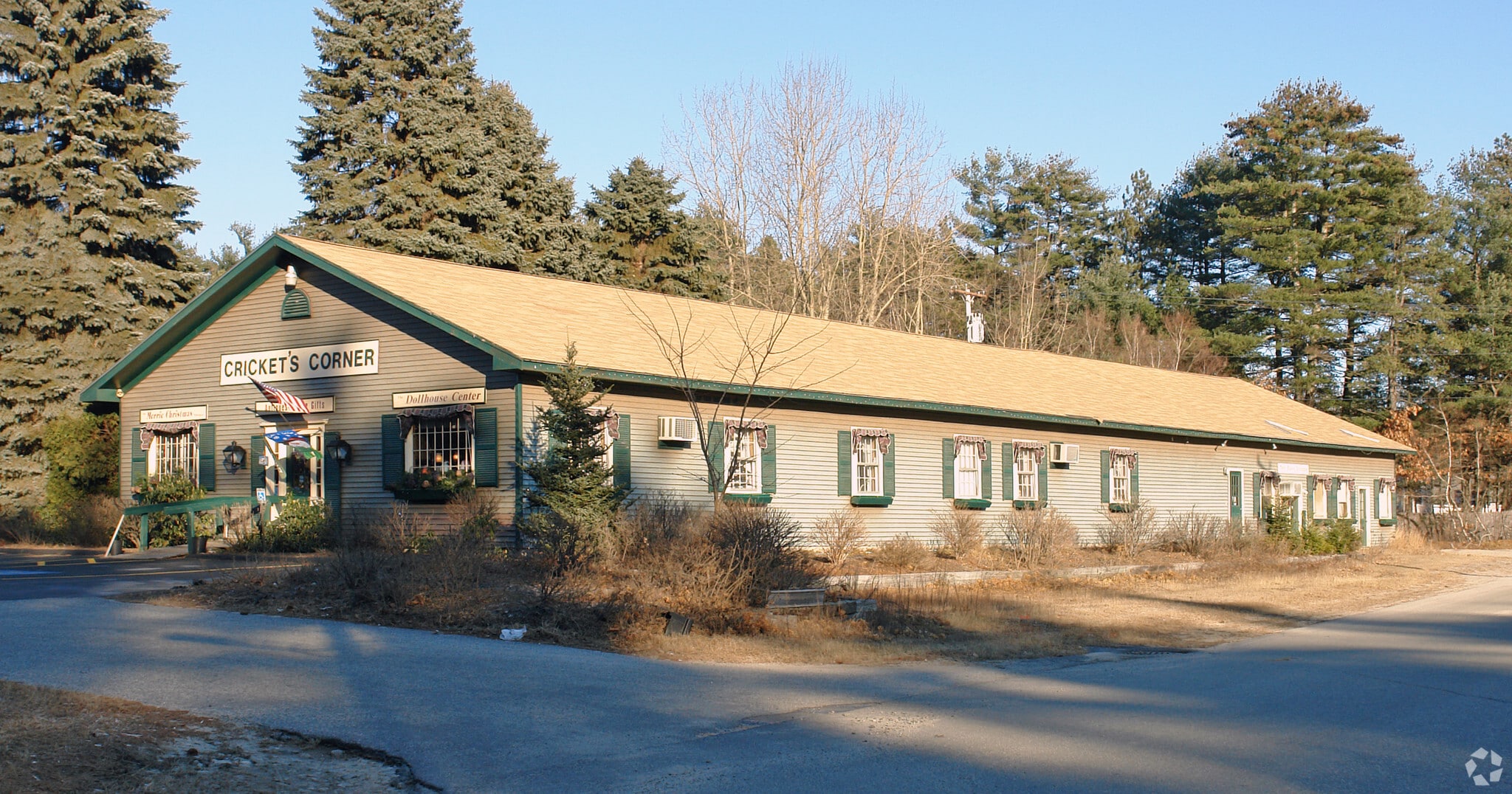 1223 Roosevelt Trl, Raymond, ME for sale Primary Photo- Image 1 of 13