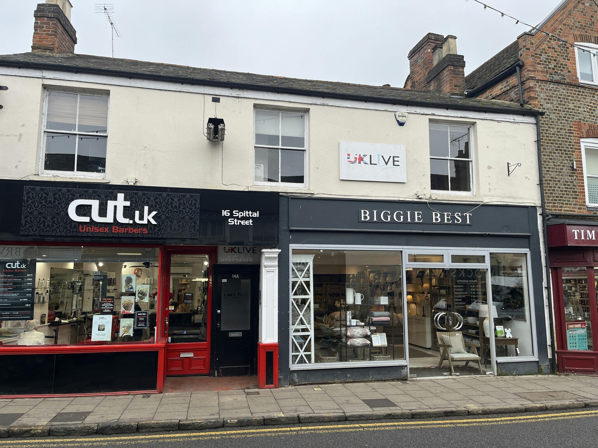 44 High St, Marlow for sale Building Photo- Image 1 of 1