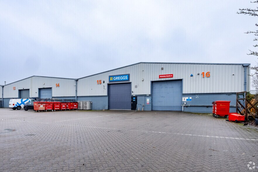 Hortonwood 33, Telford to rent - Building Photo - Image 2 of 2