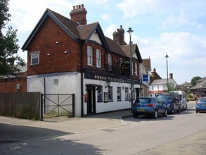 1 Market Sq, Sandy for sale Building Photo- Image 1 of 1