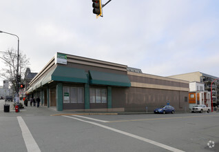 1708-1740 Douglas St, Victoria, BC for sale Primary Photo- Image 1 of 1