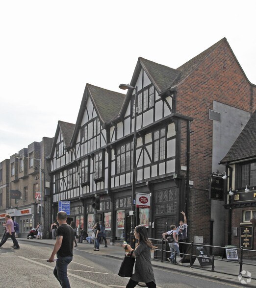 67-70 North Hl, Colchester to rent - Building Photo - Image 3 of 3