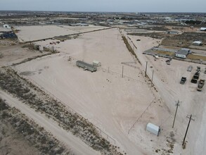 2927 Canal St, Monahans, TX for sale Primary Photo- Image 1 of 12