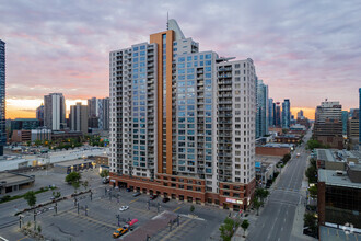 1053 10th Ave SW, Calgary, AB for sale Primary Photo- Image 1 of 13