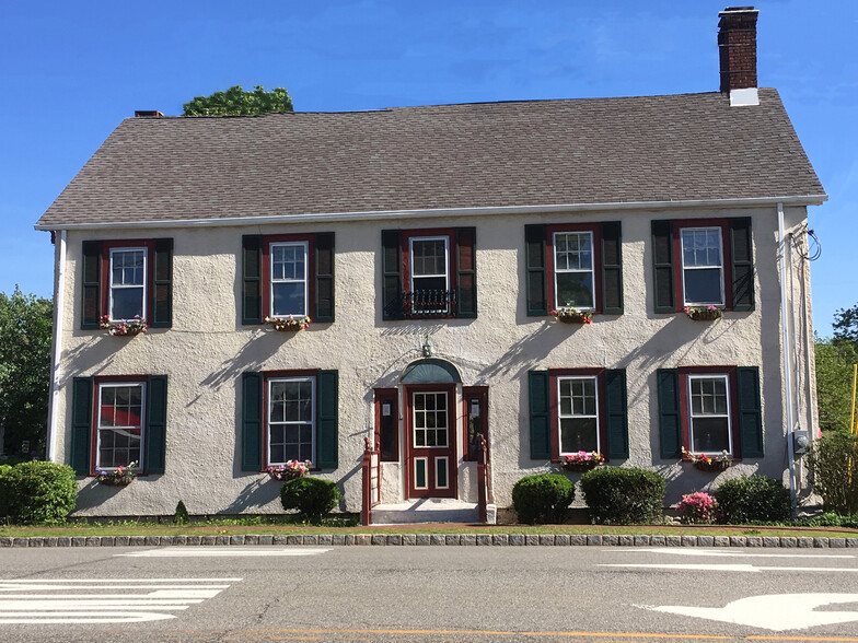 484 Main St, Chester, NJ for sale - Building Photo - Image 1 of 1