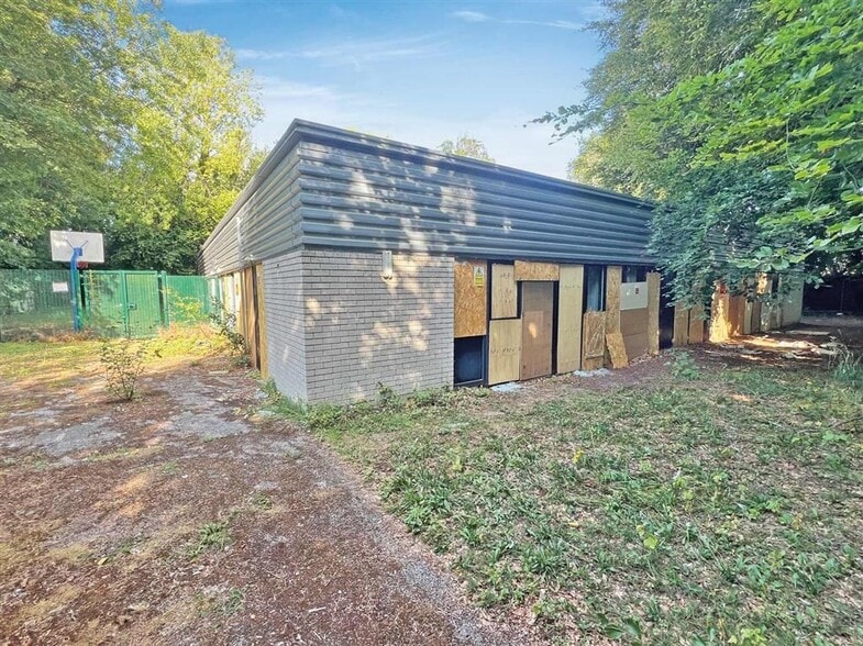 Pack Ln, Basingstoke for sale - Building Photo - Image 3 of 9