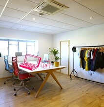 90-98C Wallis Rd, London to rent Interior Photo- Image 1 of 1