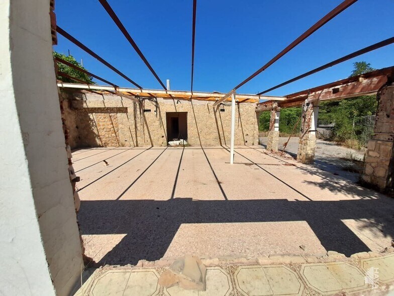 Siete, 394, Serra, Valencia for sale - Interior Photo - Image 1 of 9