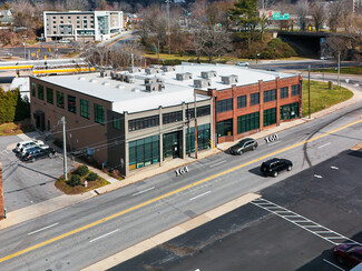 More details for 160 & 164 Broadway St, Asheville, NC - Light Industrial for Sale