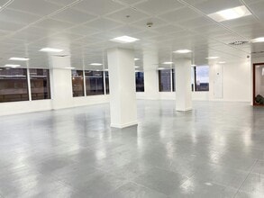 8 Cherry St, Birmingham to rent Interior Photo- Image 1 of 7