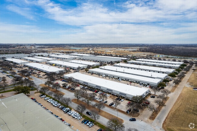 More details for 2501-2519 Gravel Dr, Fort Worth, TX - Light Industrial to Rent