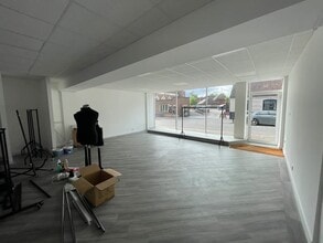 26 High St, Stourport On Severn to rent Interior Photo- Image 2 of 7