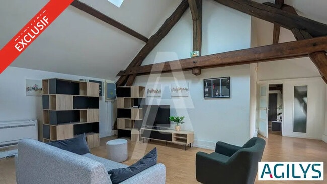 Location Bureaux 124 m²