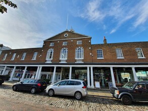 High St, Uxbridge for rent Building Photo- Image 1 of 4