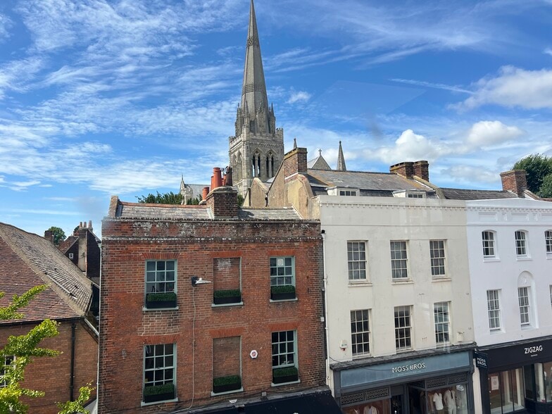 62-63 South St, Chichester to rent - Aerial - Image 3 of 18