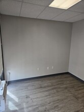 8034 Culebra Rd, San Antonio, TX to rent Building Photo- Image 2 of 7