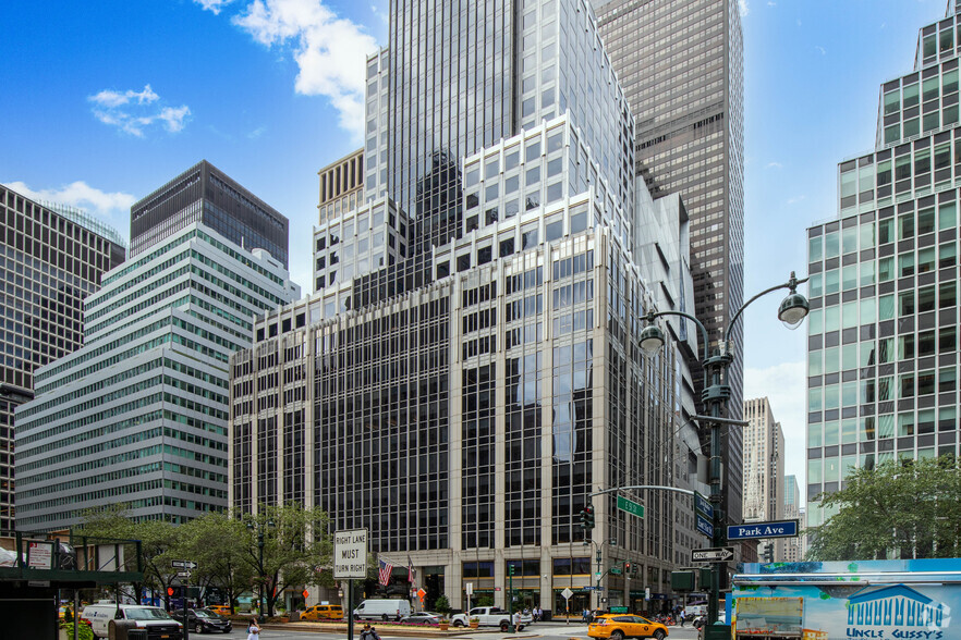 320 Park Ave, New York, NY for sale - Primary Photo - Image 1 of 1