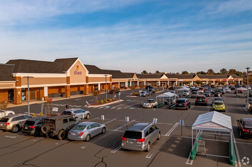 43330 Junction Plz, Ashburn 20147 Ashburn Farm Market Center UK