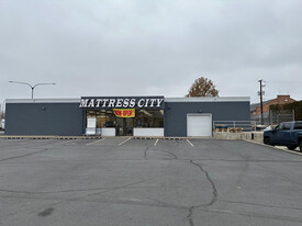 3001 Main St, Yakima WA - Commercial Property