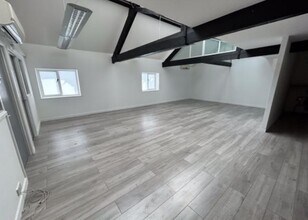 Rotterdam Rd, Lowestoft for sale Interior Photo- Image 2 of 4